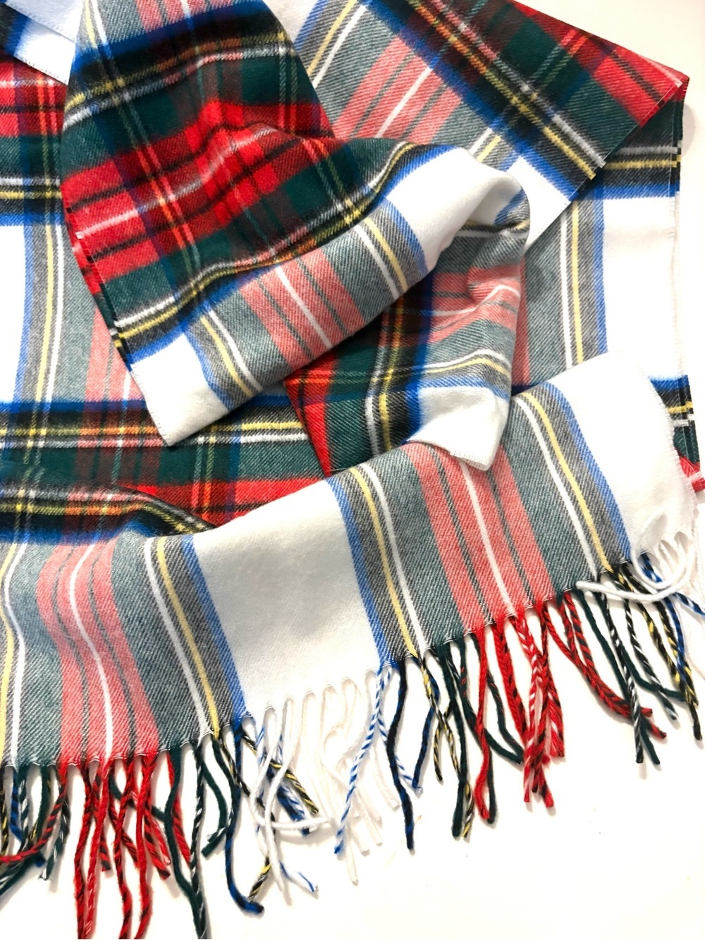 CASHMINK NWT Scarf Made In Germany Multicolored Plaid Fringe 100% acrylic